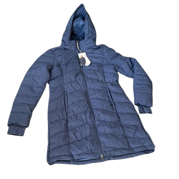 Lolë - Women's Long Packable Puffer Jacket - Picture 8 of 12